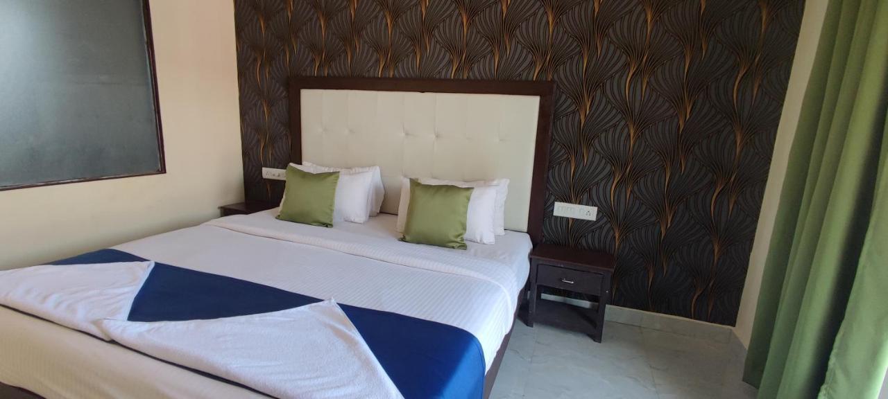 Royal Tulip Beach Cottages Arambol Εξωτερικό φωτογραφία